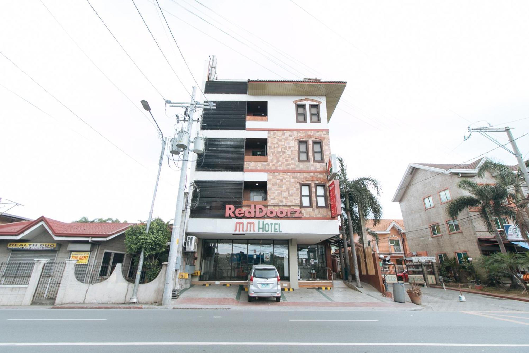 Reddoorz Plus At Mm Hotel Las Pinas Former Reddoorz Plus Near Bamboo Organ Exteriör bild